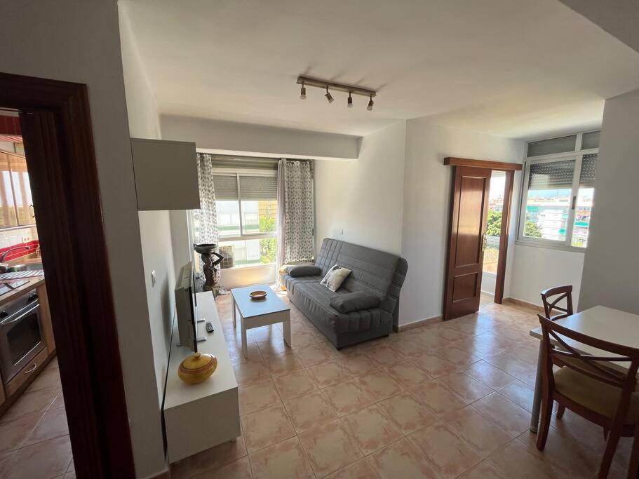 Apartamento Ginebra Torre Del Mar Buitenkant foto